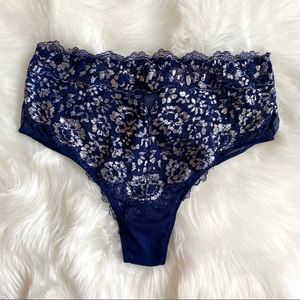 Victoria’s Secret Size S Cheeky High Waisted Navy & Silver Floral Lace Panty